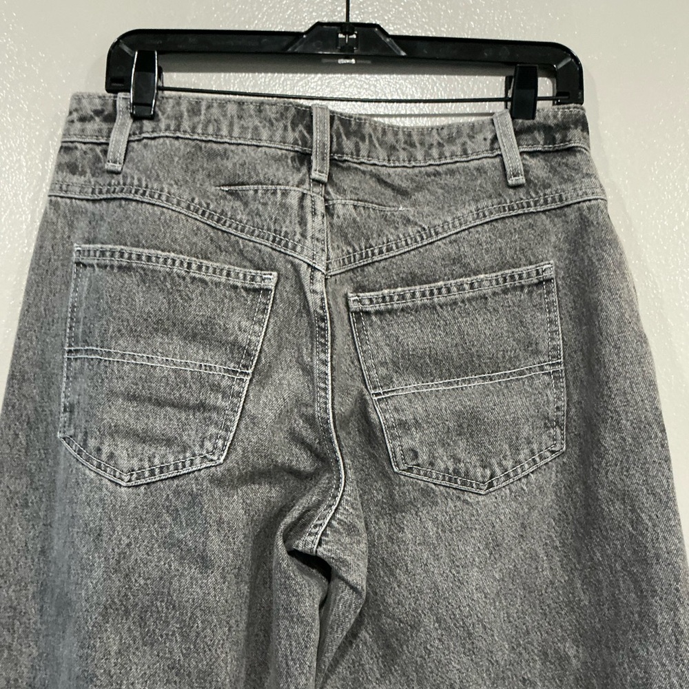 Women's 90s Mid Rise Relaxed Straight Jeans.   Gray  Wash 6 - Picture 11 of 16